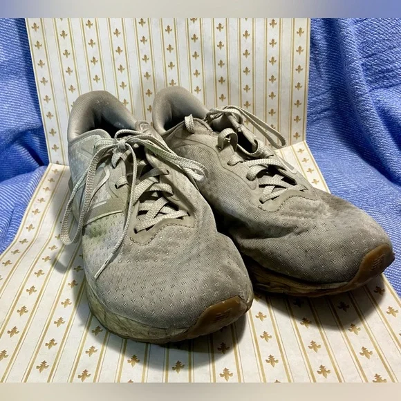 Women’s New Balance Gray Athletic Shoes - Picture 3 of 7